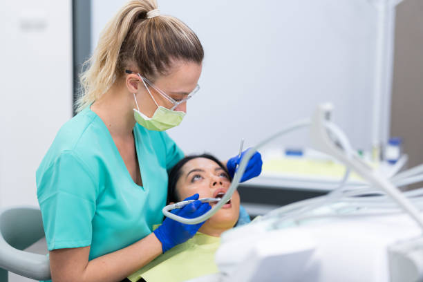 Best Emergency Dental Care for Broken or Chipped Teeth in Norwood, OH